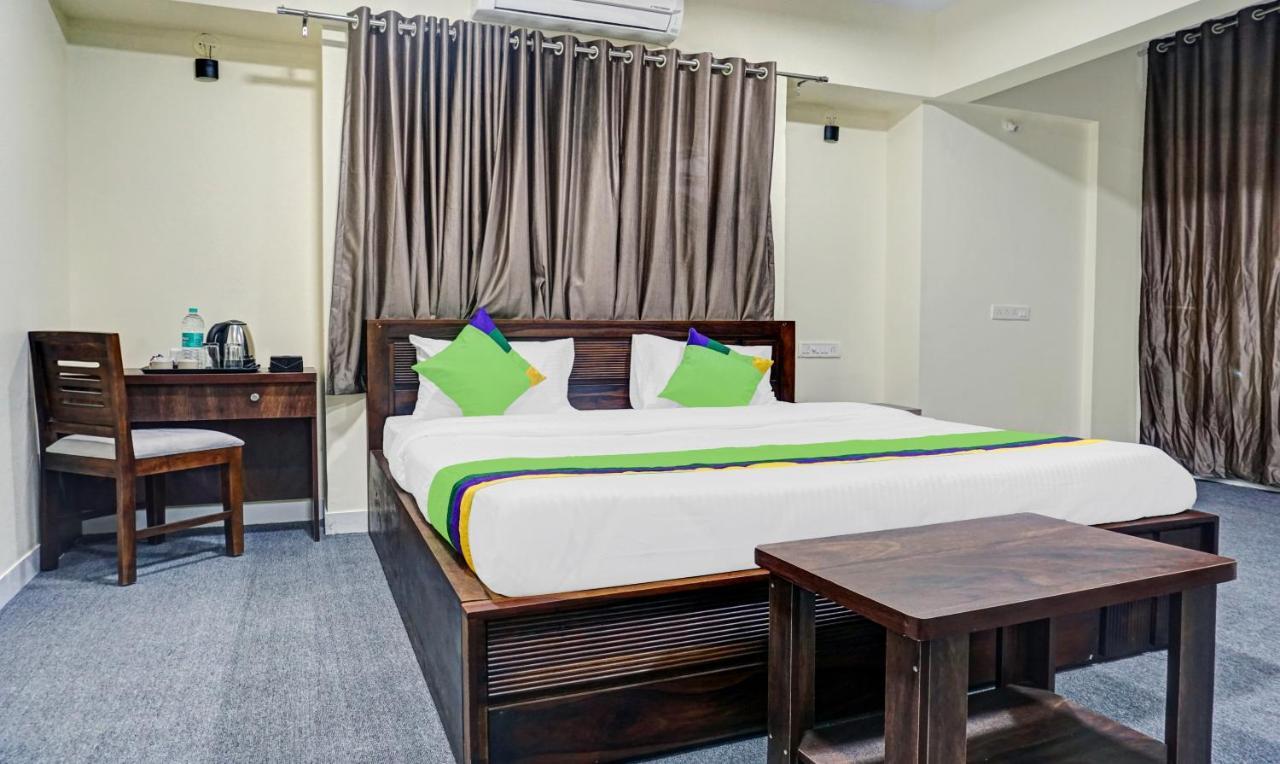 Hotel Treebo Tulip Pune Zewnętrze zdjęcie